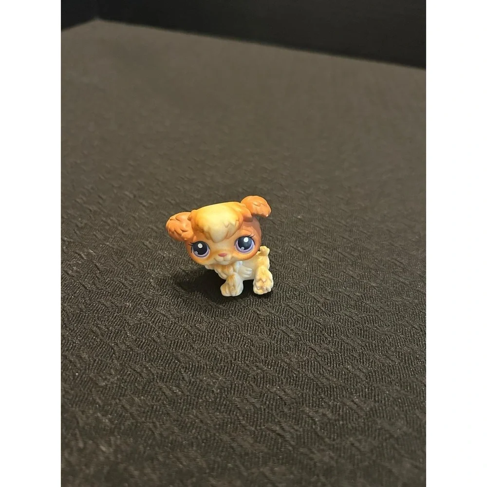 Littlest Pet Shop LPS #37 Orange Brown White POODLE PUPPY DOG Purple Eyes 2004